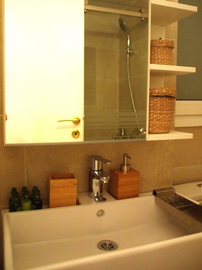 Cosy Flat Posh Quartier Kolonaki Apartment *