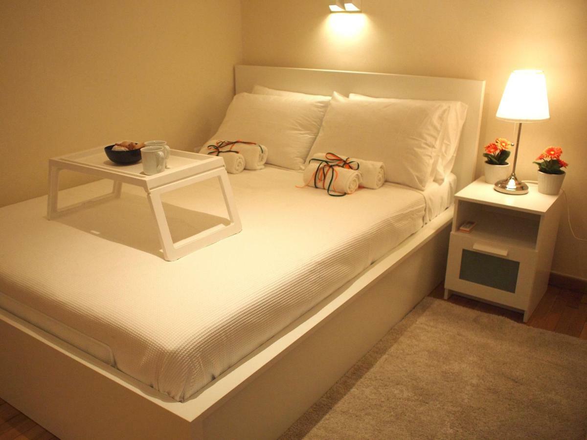 Cosy Flat Posh Quartier Kolonaki *