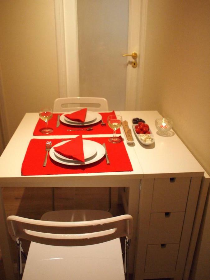 Cosy Flat Posh Quartier Kolonaki Apartment